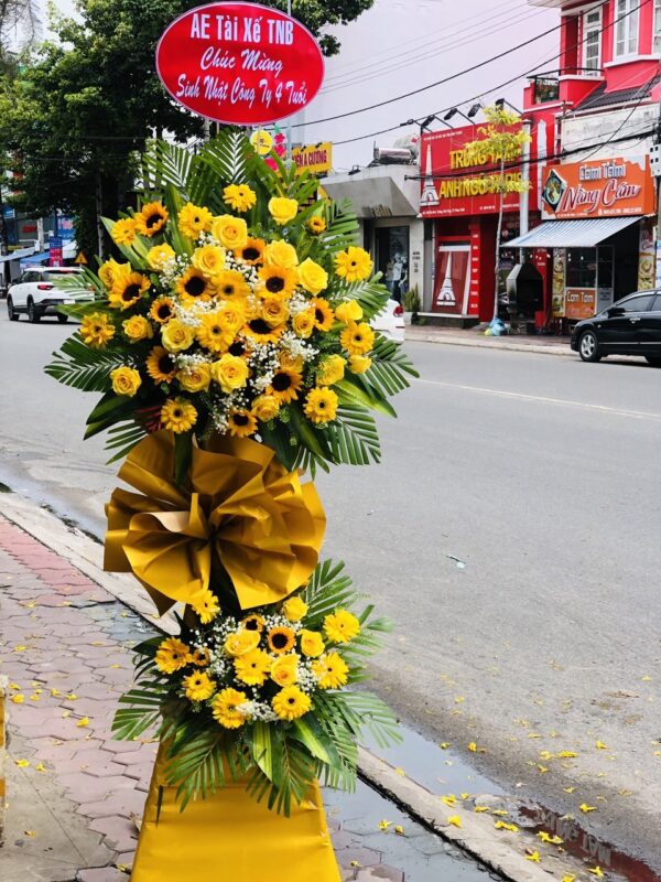 Kệ Hoa Khai Trương 6 - Phường Thịnh Quang, Quận Đống Đa, Thành phố Hà Nội