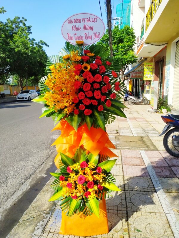 Kệ Hoa Khai Trương 5 - Xã Kim Đức, Huyện Gia Lâm, Thành phố Hà Nội