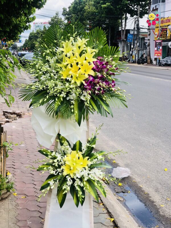 Kệ Hoa Chia Buồn - Phường Xuân Đỉnh, Quận Bắc Từ Liêm, Thành phố Hà Nội