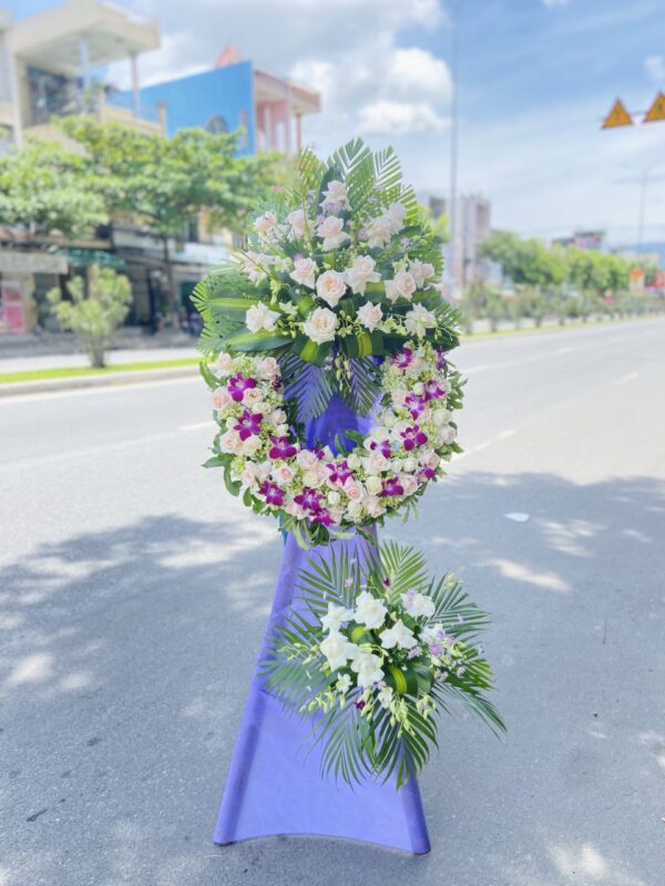 Kệ Hoa Chia Buồn 12 - Xã Ngũ Hiệp, Huyện Thanh Trì, Thành phố Hà Nội